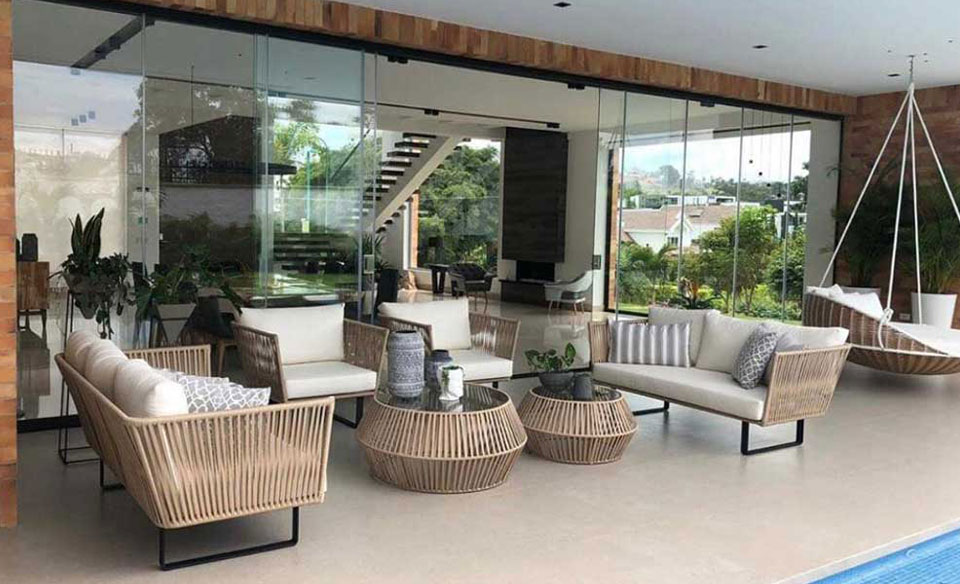 Sillas para exteriores tejidas en rattan